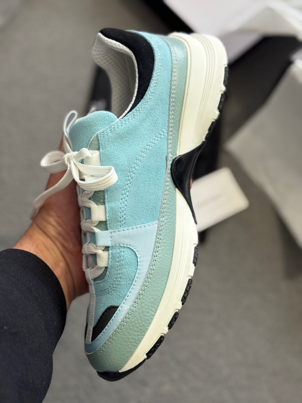 Chanel sneaker