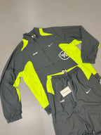 Palace nike tracksuit