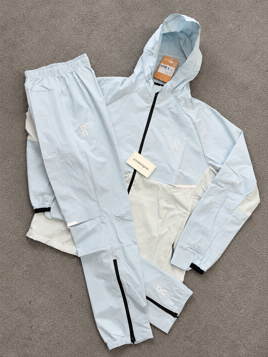 On Cloud tracksuit Light Bleu