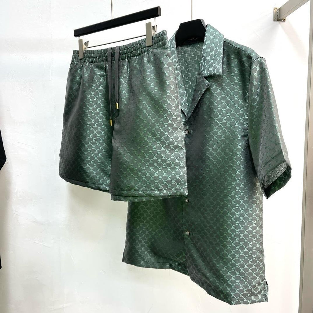 Louis Vuitton | Lv set ( shirt and short) | Size L | Side View | yiodesigner.co.uk
