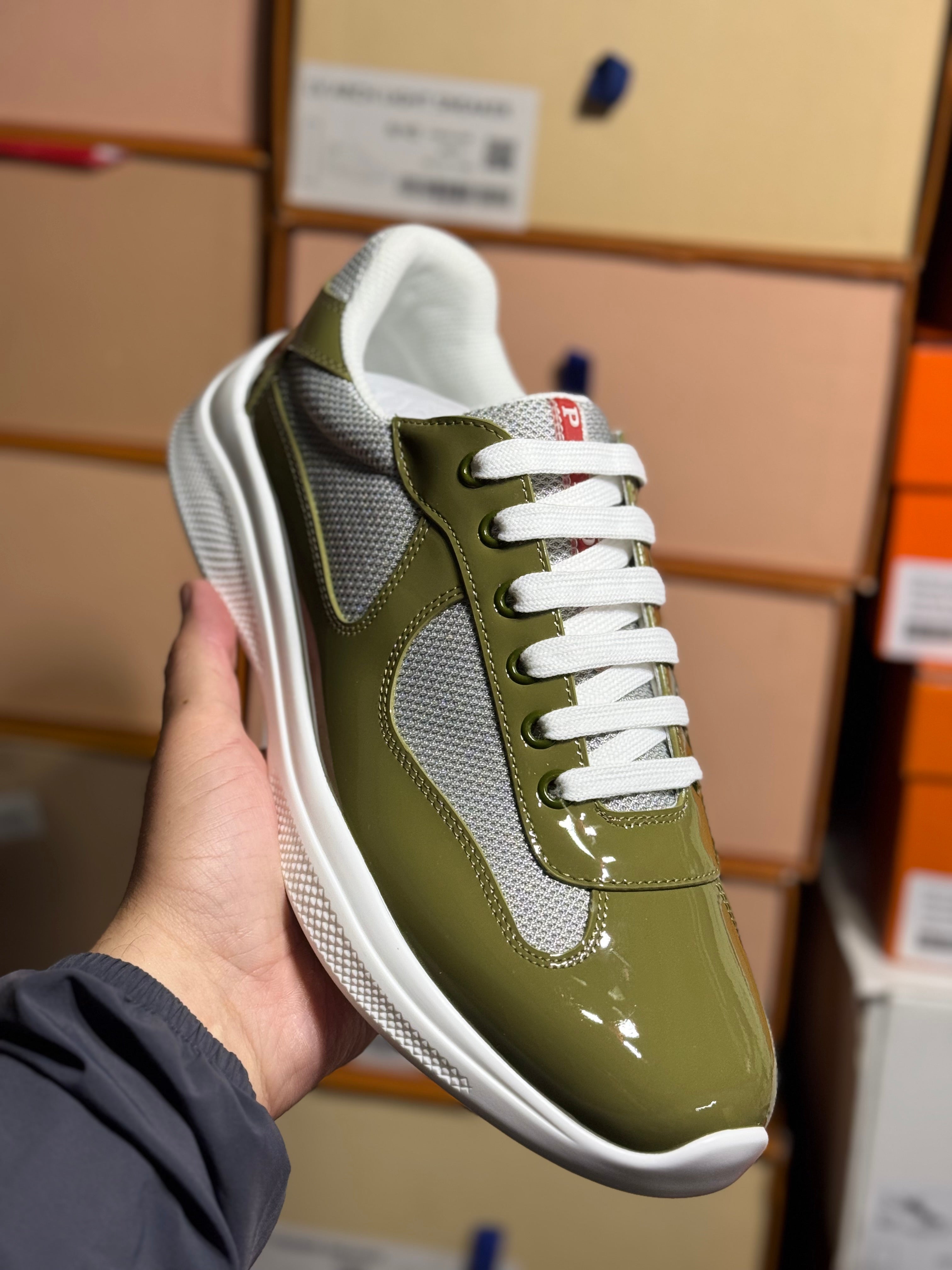 Prada sneaker