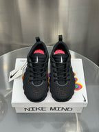 Nike mind 002 black