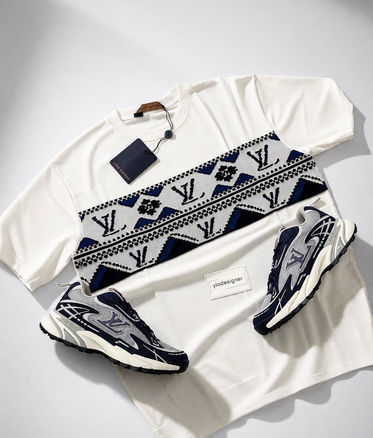 Lv t-shirt