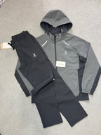 On Cloud tracksuit