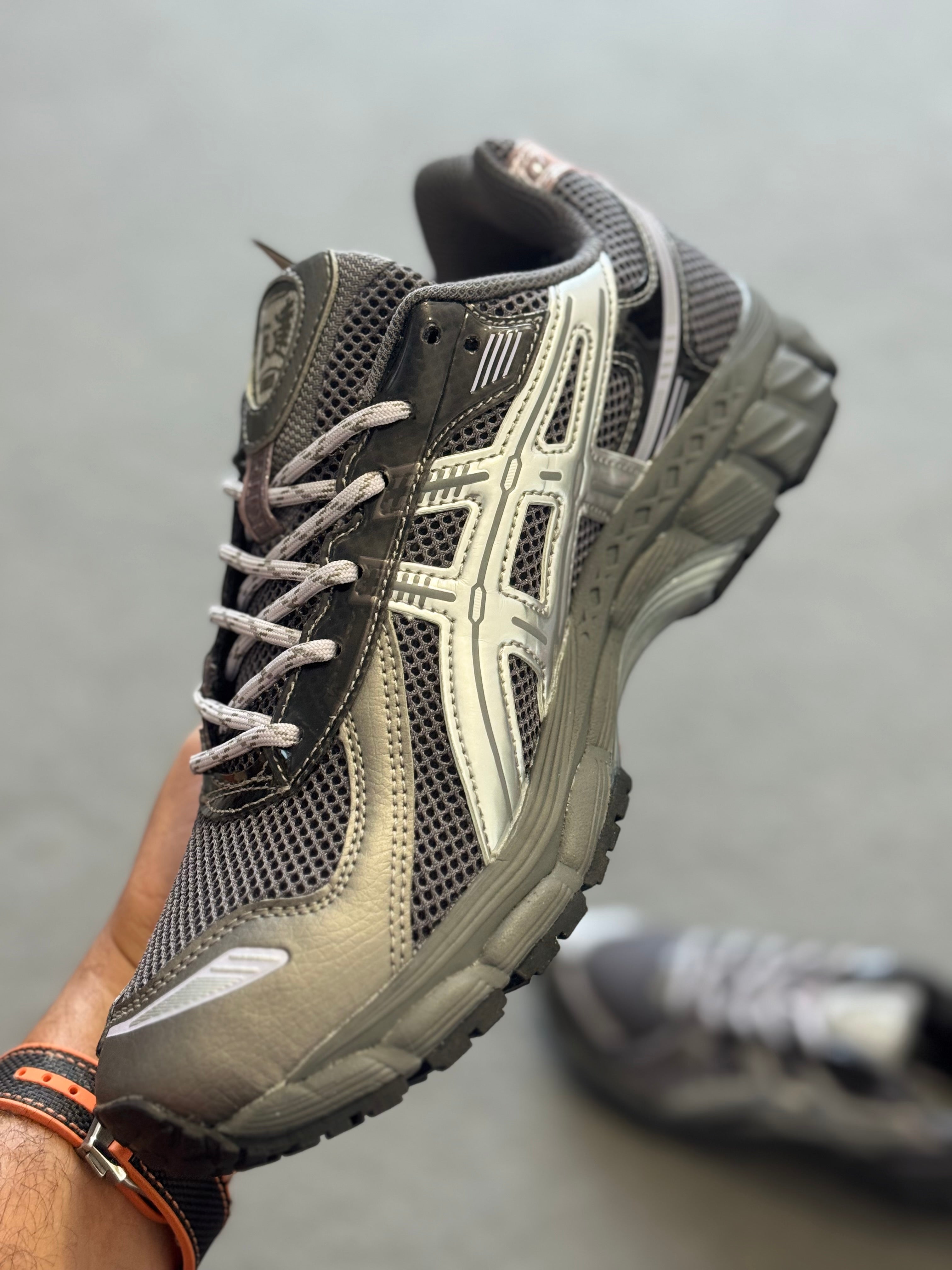 Asics x kith collab sneaker