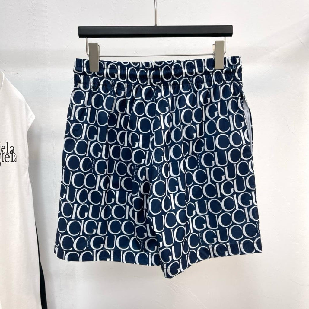 Gucci | Gucci short | Close-Up | yiodesigner.co.uk