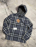 Burberry | Burberry windbreaker | Size L | yiodesigner.co.uk