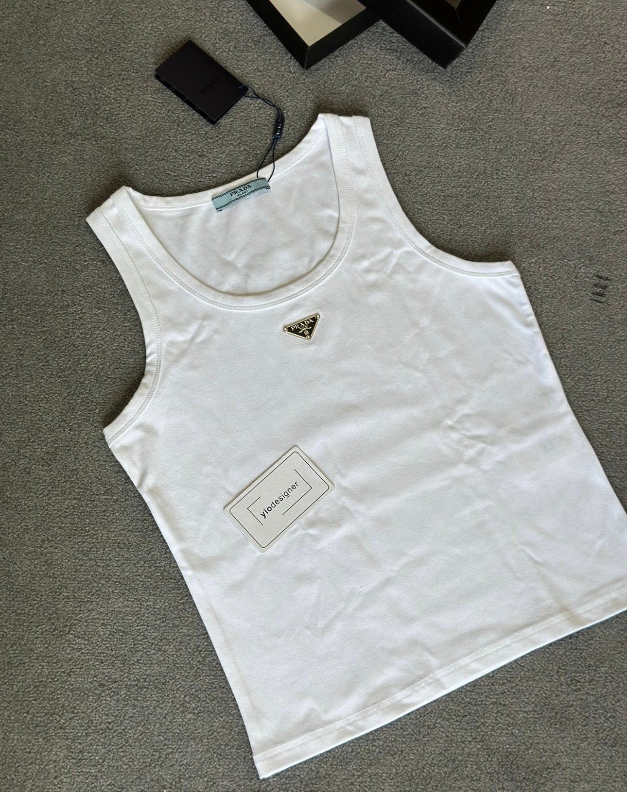 Prada | Prada vest | Size XS | Front View | yiodesigner.co.uk