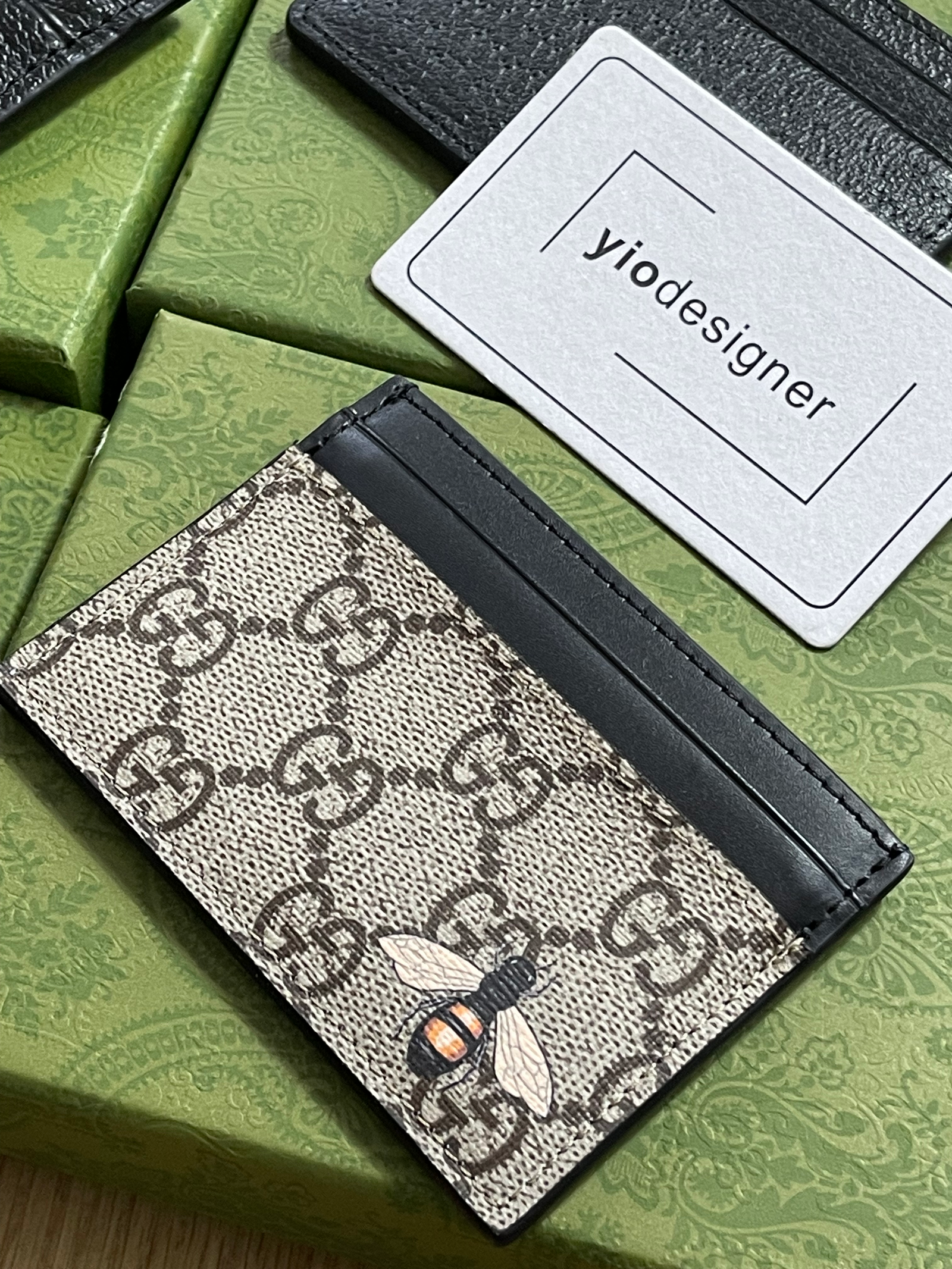 Gucci | Gucci card holders | yiodesigner.co.uk
