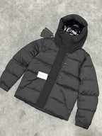 Moncler | Moncler coat | Size 1 | Front View | yiodesigner.co.uk