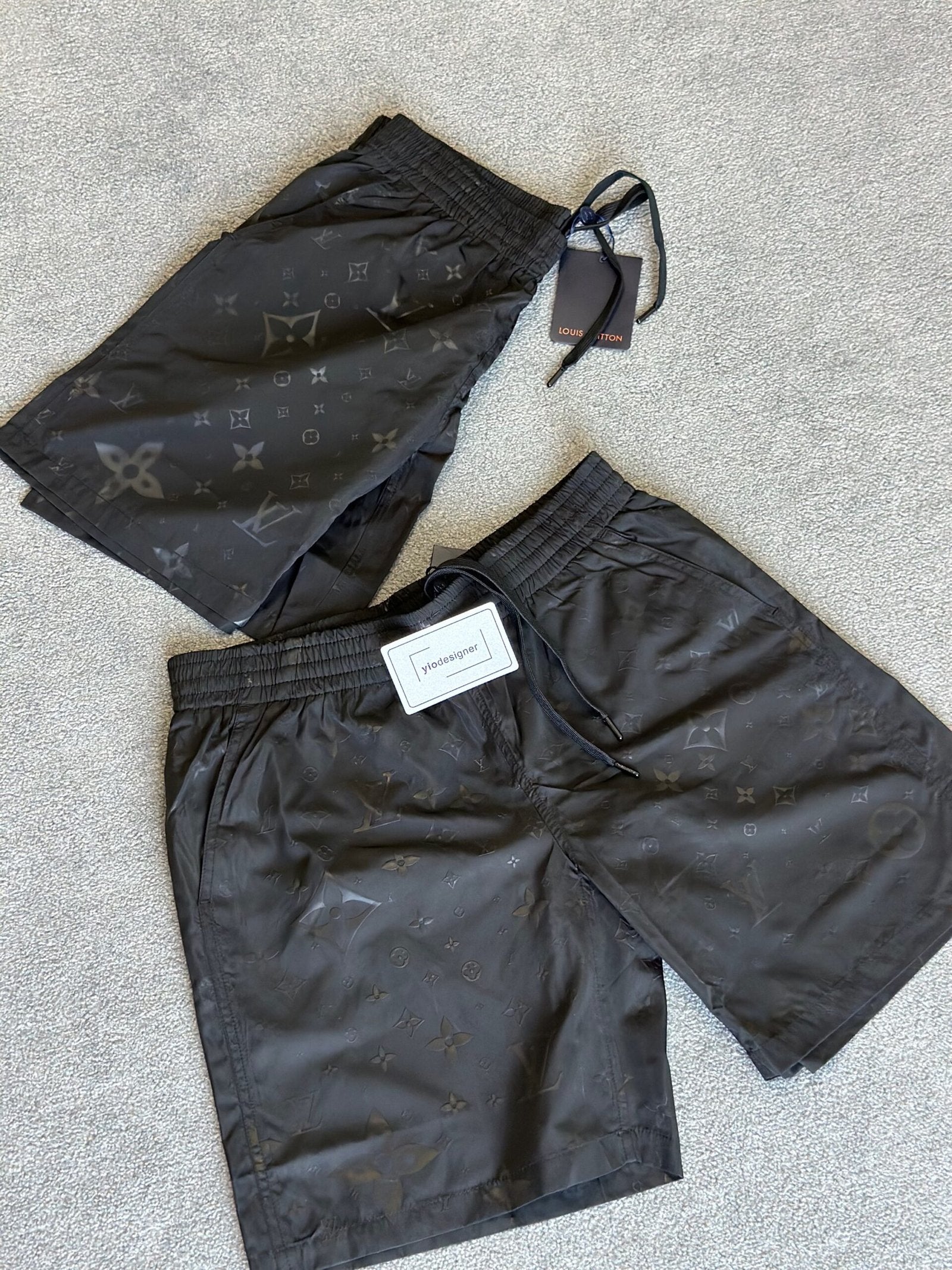 Louis Vuitton | Louis Vuitton short | Size S | yiodesigner.co.uk