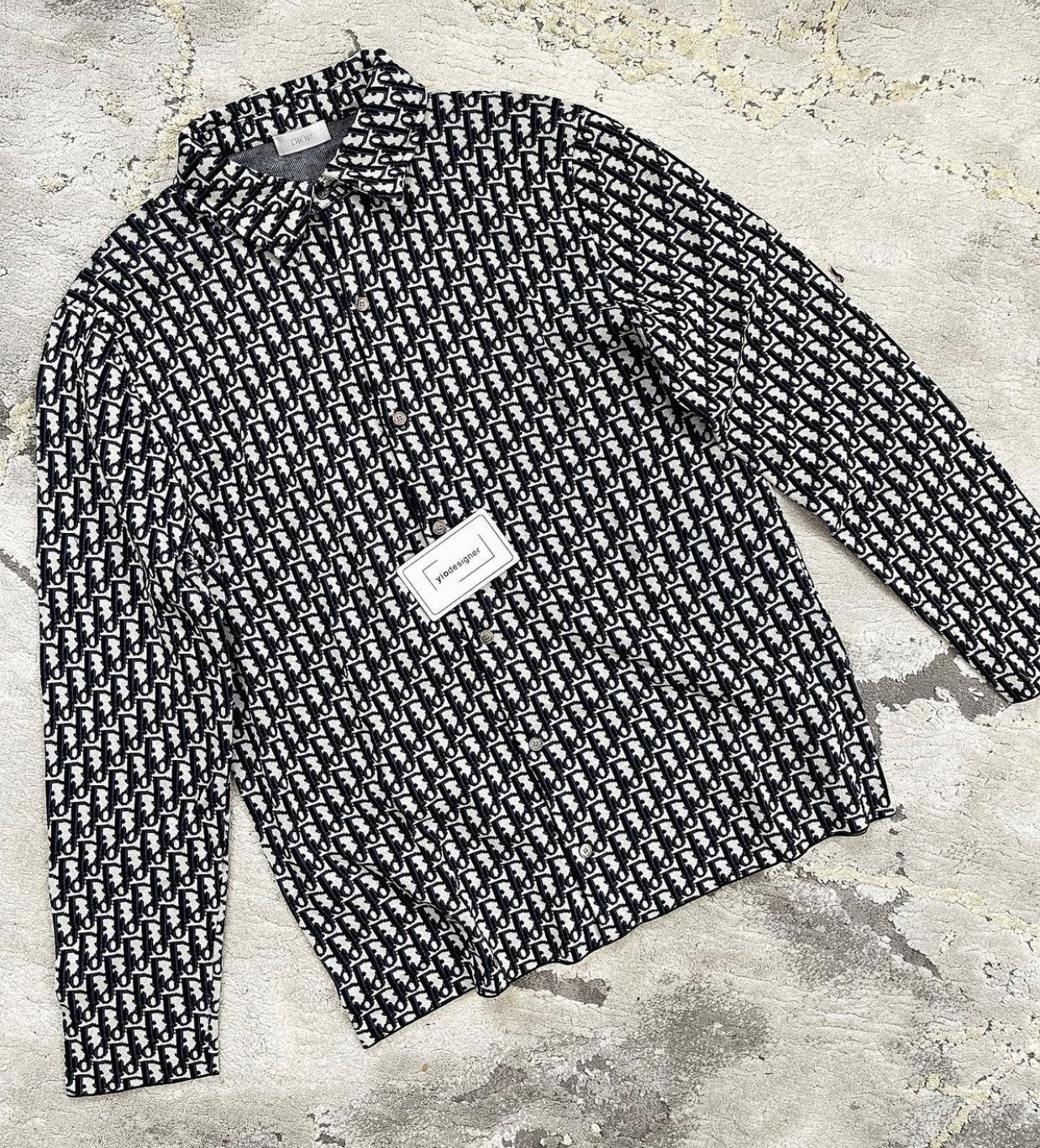Dior | Dior oblique shirt | Size S | yiodesigner.co.uk