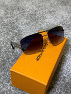 Louis Vuitton | Lv attitude sunglasses silver | Front View | yiodesigner.co.uk