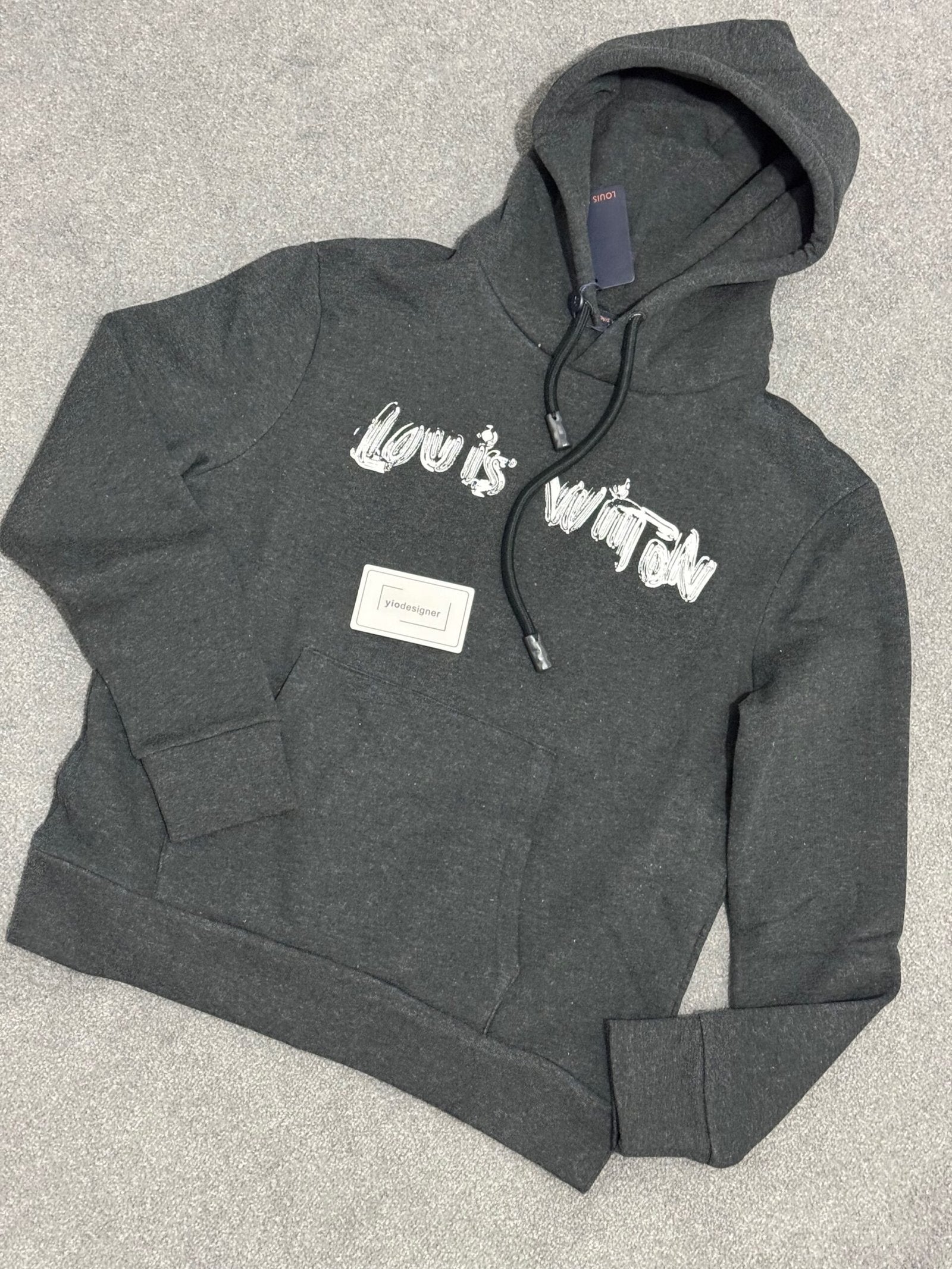 Louis Vuitton | Lv hoody | Size L | Detail Shot | yiodesigner.co.uk