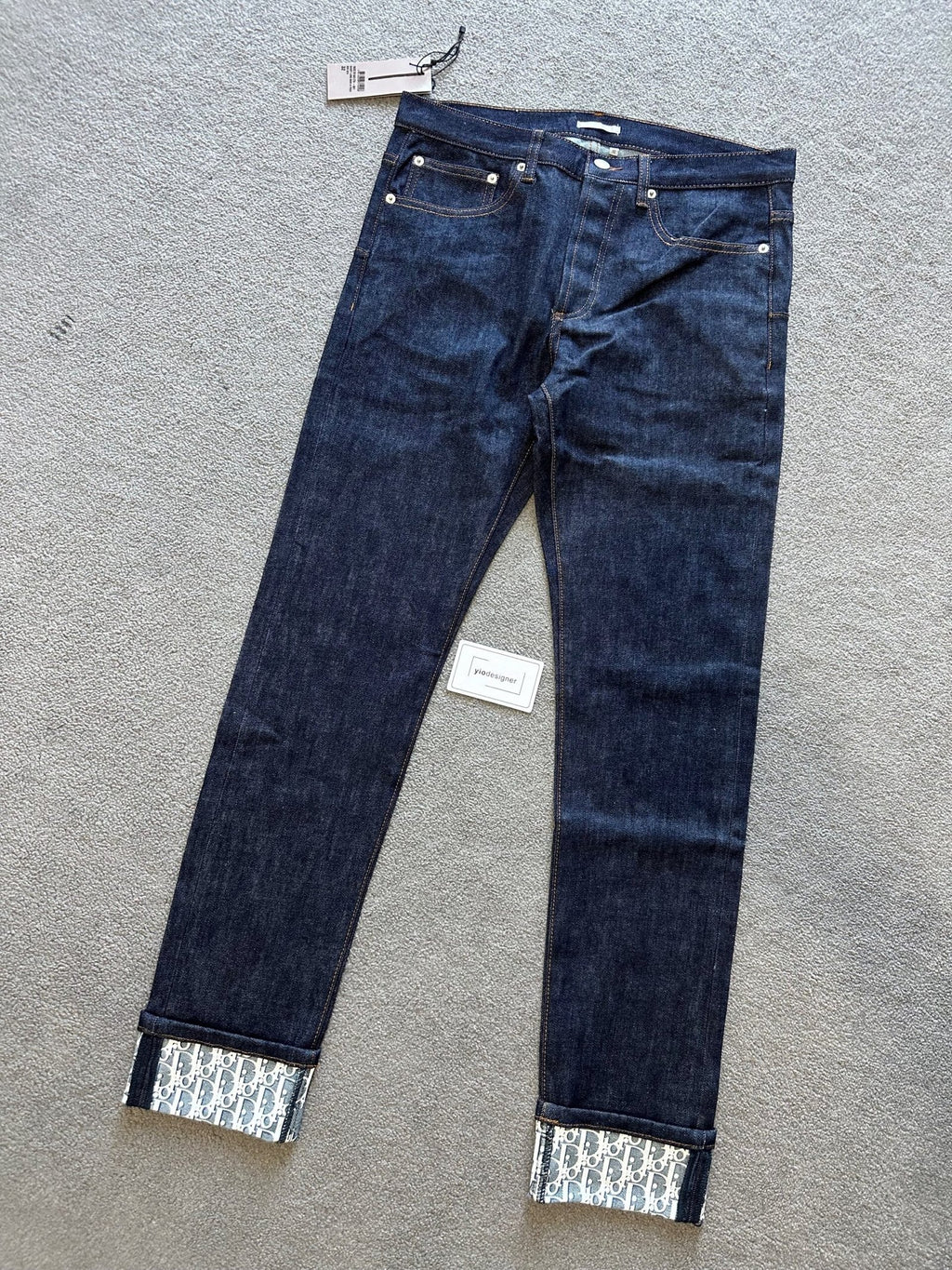 Dior | Dior jeans | Size 34 | Front View | yiodesigner.co.uk