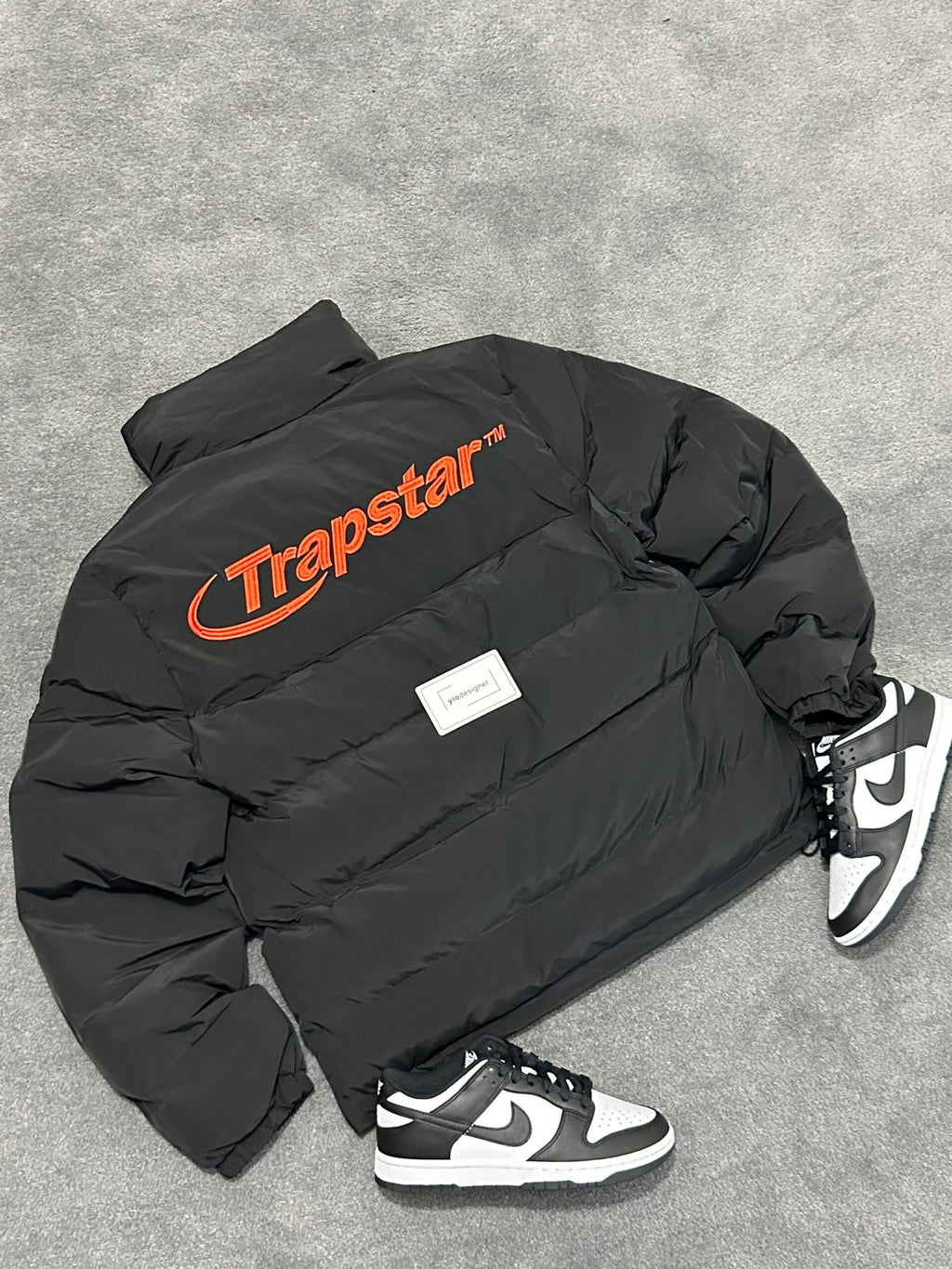 Trapstar | TRAPSTAR Puffer | Black | Size S | Front View | yiodesigner.co.uk