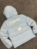 Trapstar | TRAPSTAR Puffer | Baby Blue | Size XXL | Close-Up | yiodesigner.co.uk