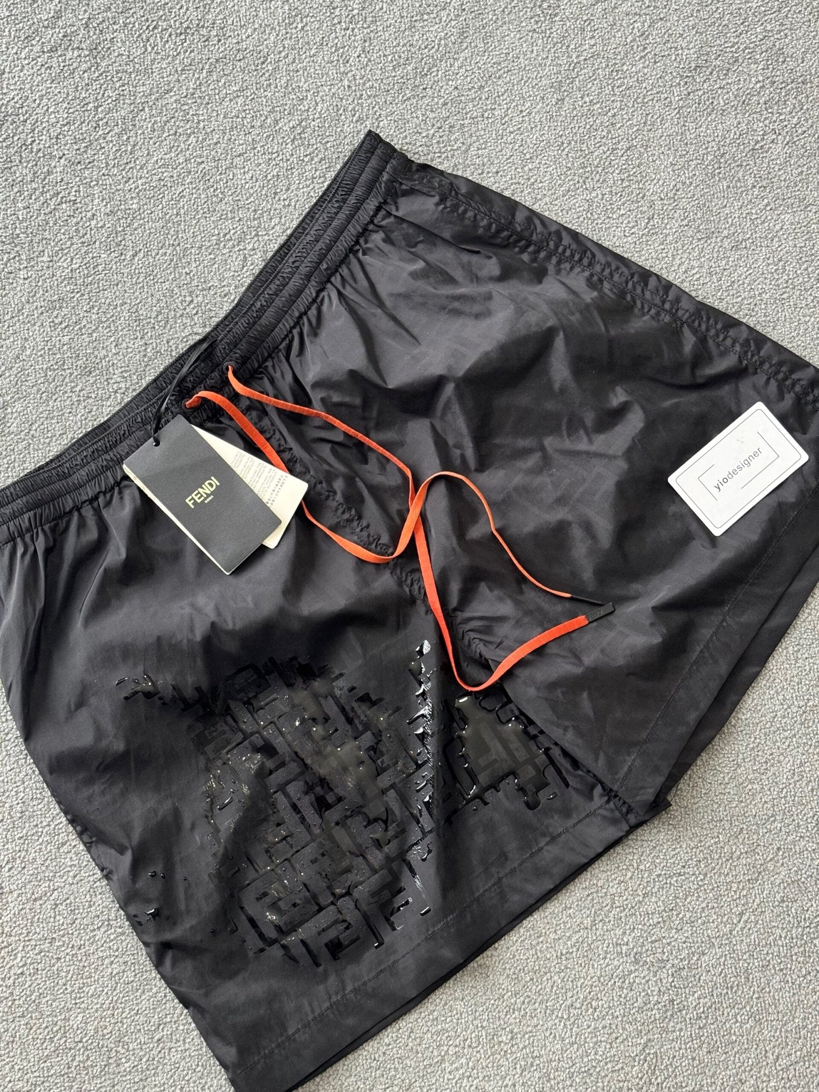 Fendi | Fendi Short | Size XL | Close-Up | yiodesigner.co.uk