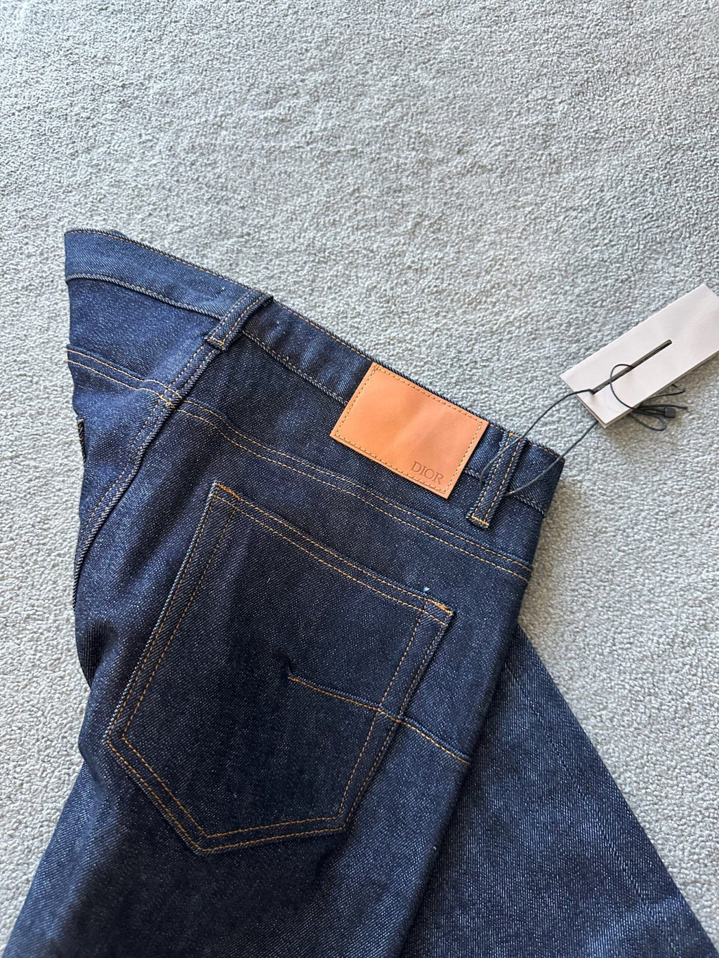 Dior | Dior jeans | Back View | yiodesigner.co.uk