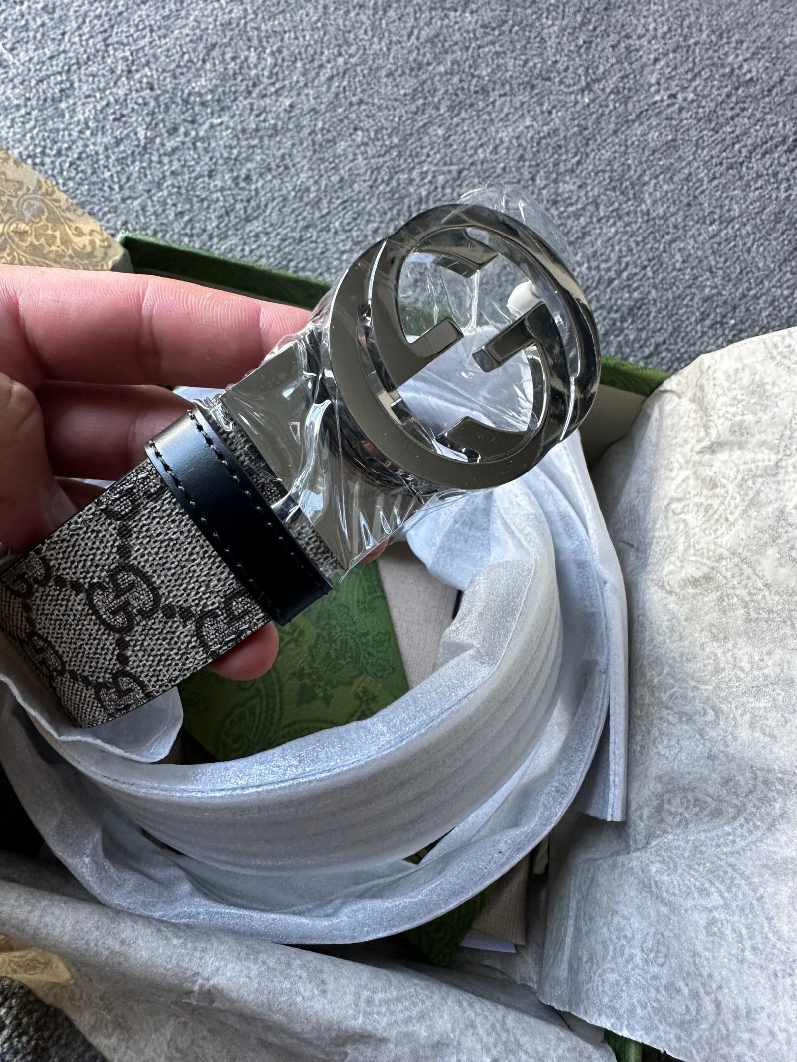 Gucci | Gucci belt | Back View | yiodesigner.co.uk
