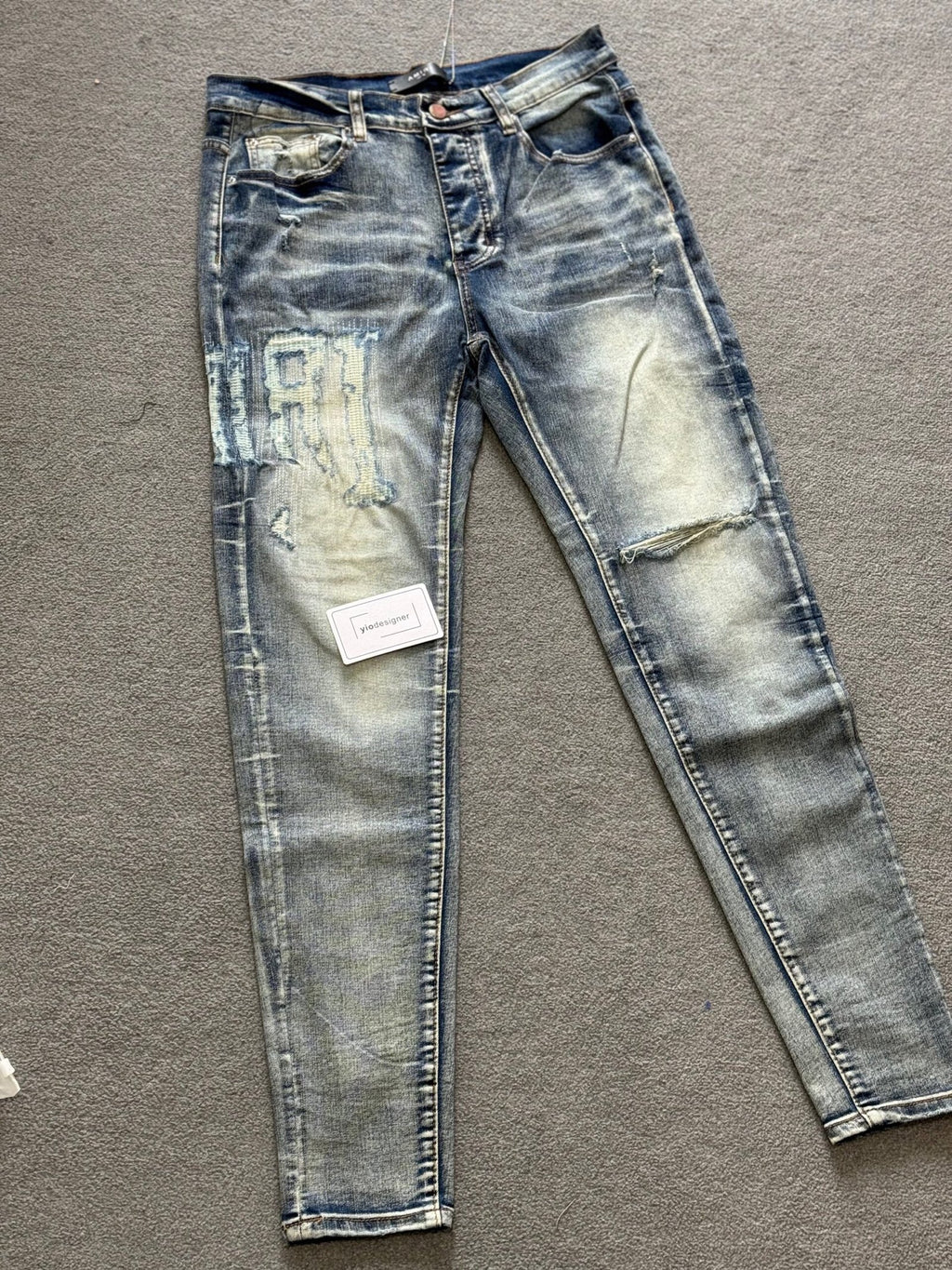 Amiri | Amiri jeans | Size 30 | Front View | yiodesigner.co.uk