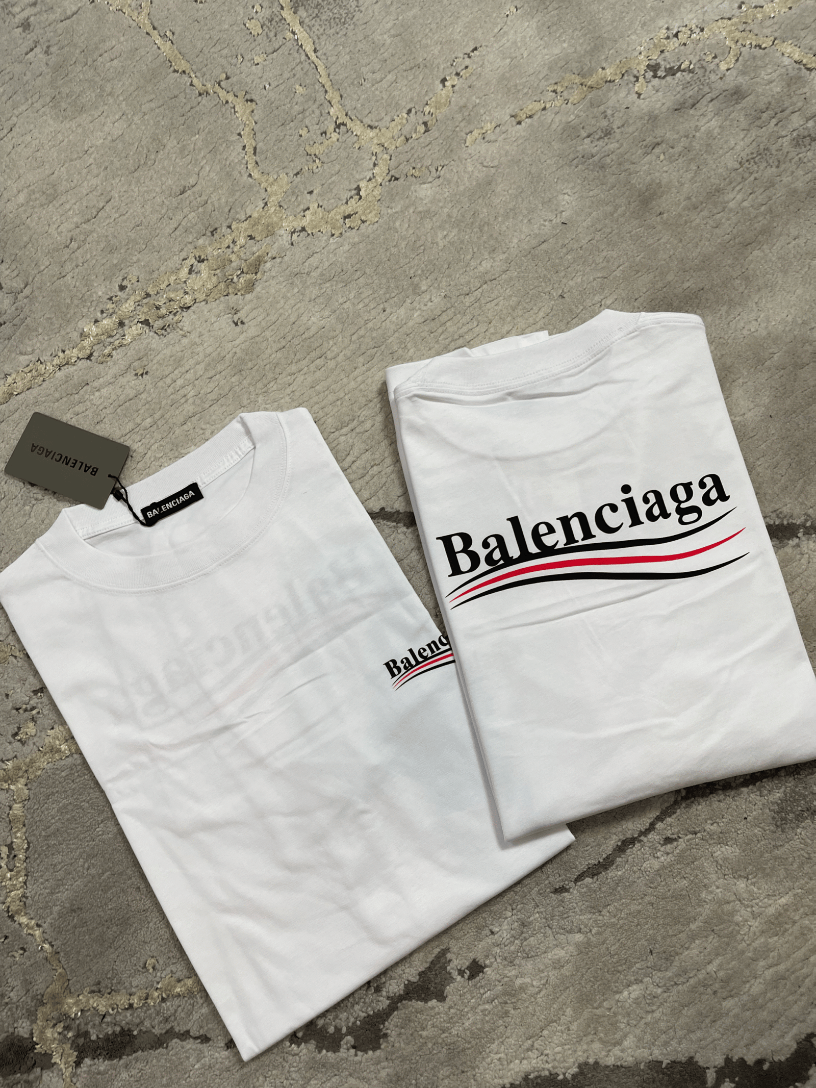 Balenciaga | Balenciaga white t-shirt (oversized ) | Size S | yiodesigner.co.uk