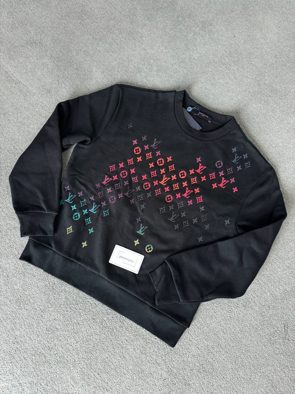 Louis Vuitton | Lv jumper | Detail Shot | yiodesigner.co.uk