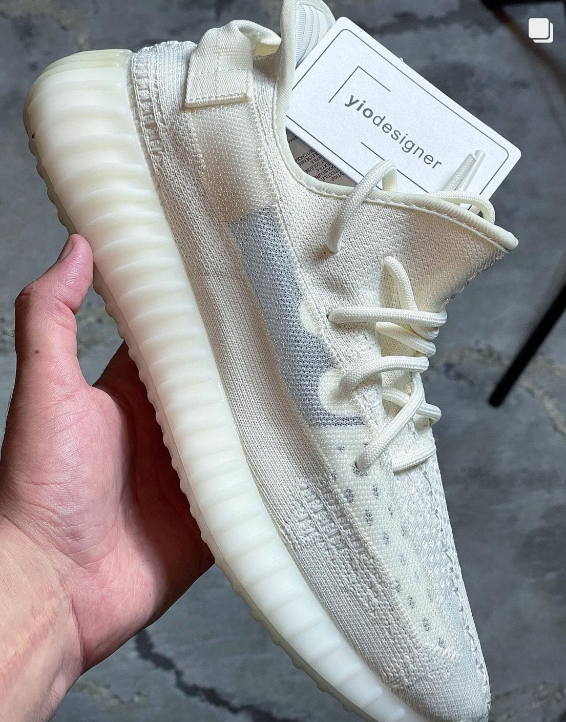 Yeezy | Yeezy 350 bone | Size 8.5 | yiodesigner.co.uk