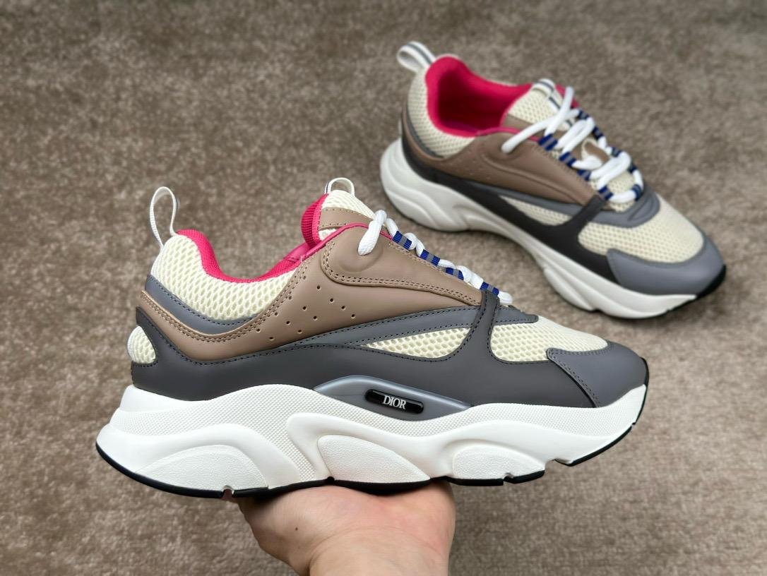 Dior | Dior b22 | Size 9.5 | yiodesigner.co.uk