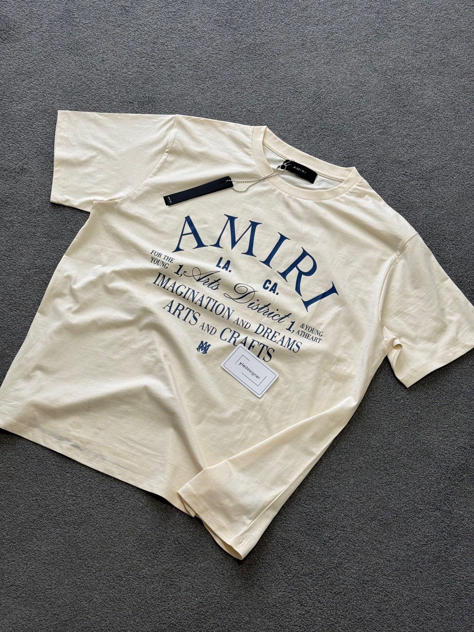 Amiri | Amiri t-shirt | Size XS | Front View | yiodesigner.co.uk