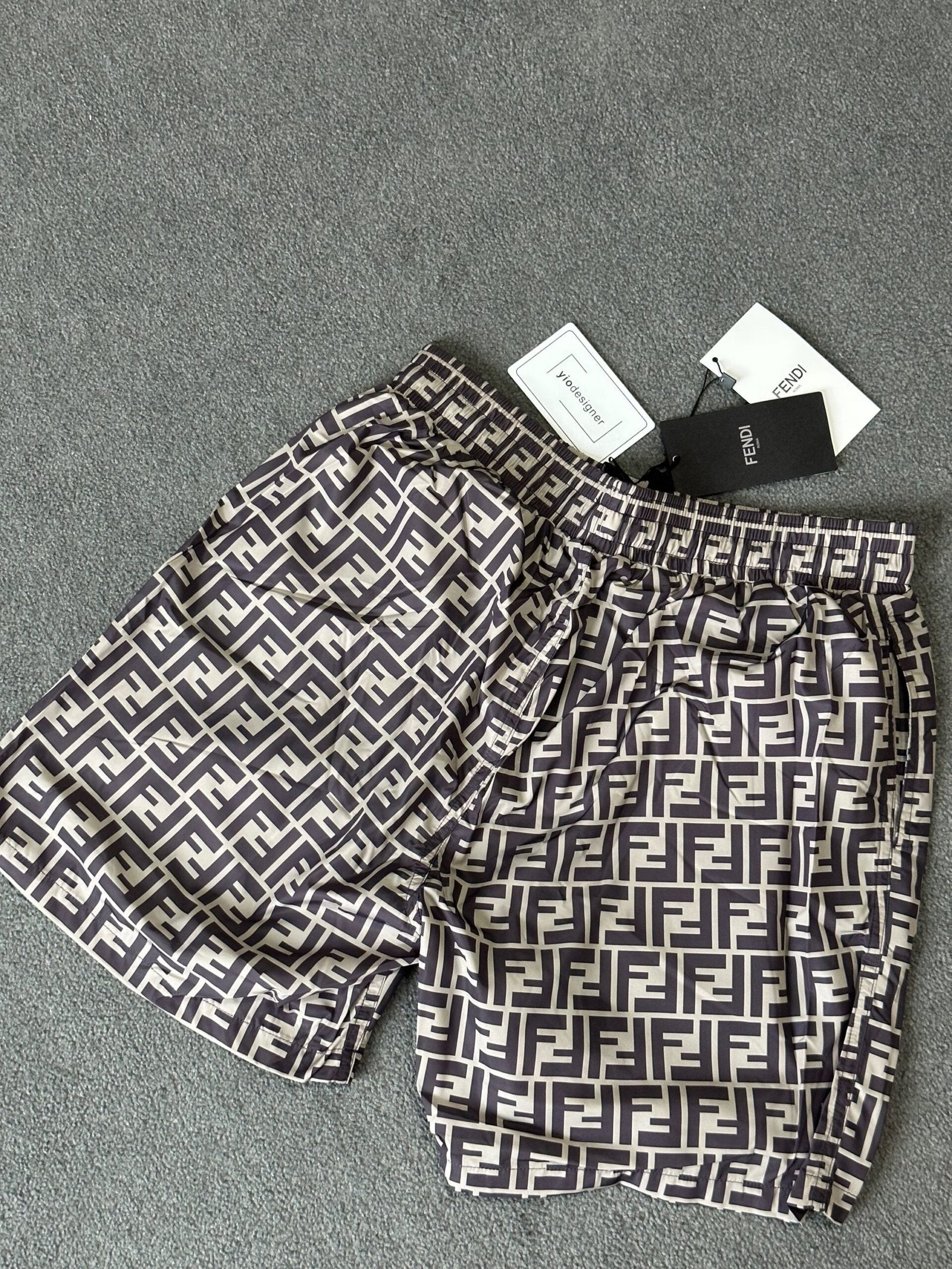 Fendi | Fendi Short | Size XS | yiodesigner.co.uk