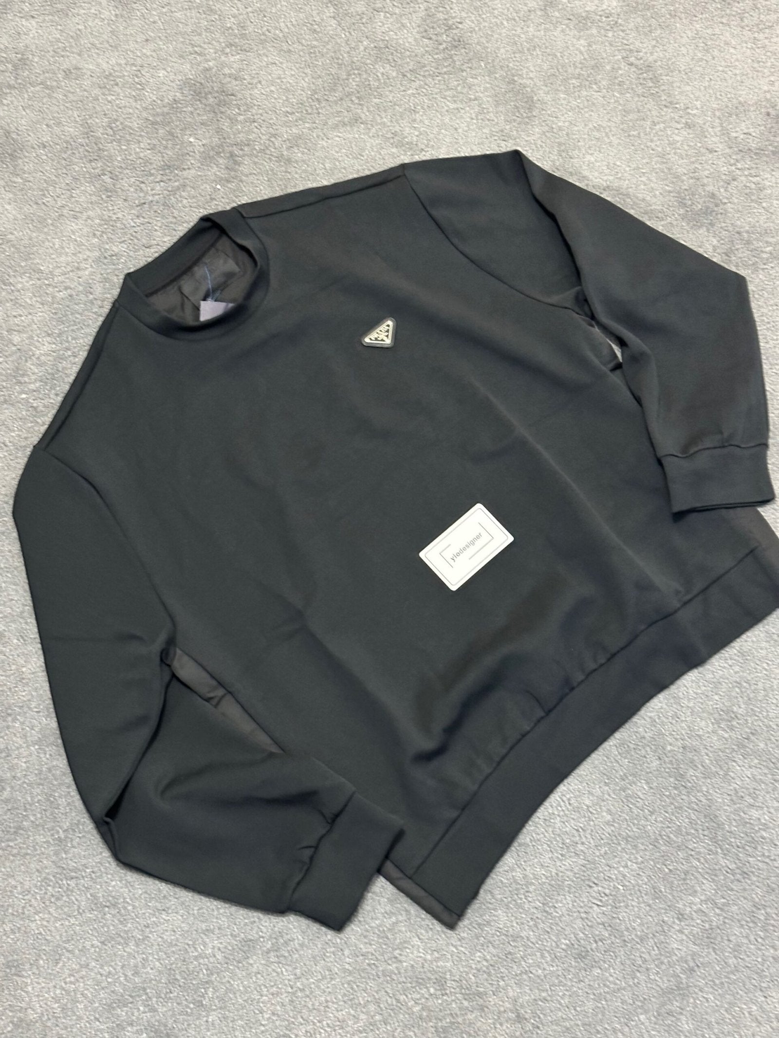 Prada | Prada jumper | Detail Shot | yiodesigner.co.uk