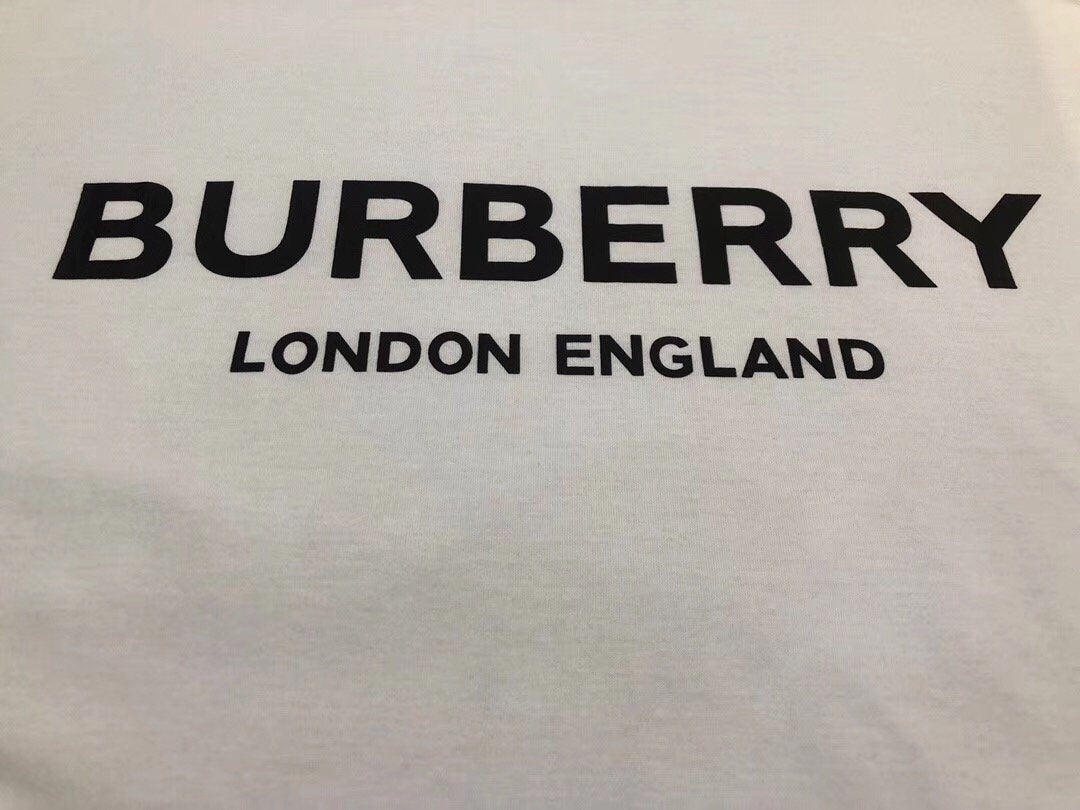 Burberry | Burberry t shirt | Back View | yiodesigner.co.uk