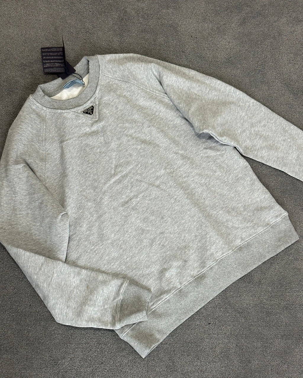 Prada | Prada jumper | Size M | Back View | yiodesigner.co.uk