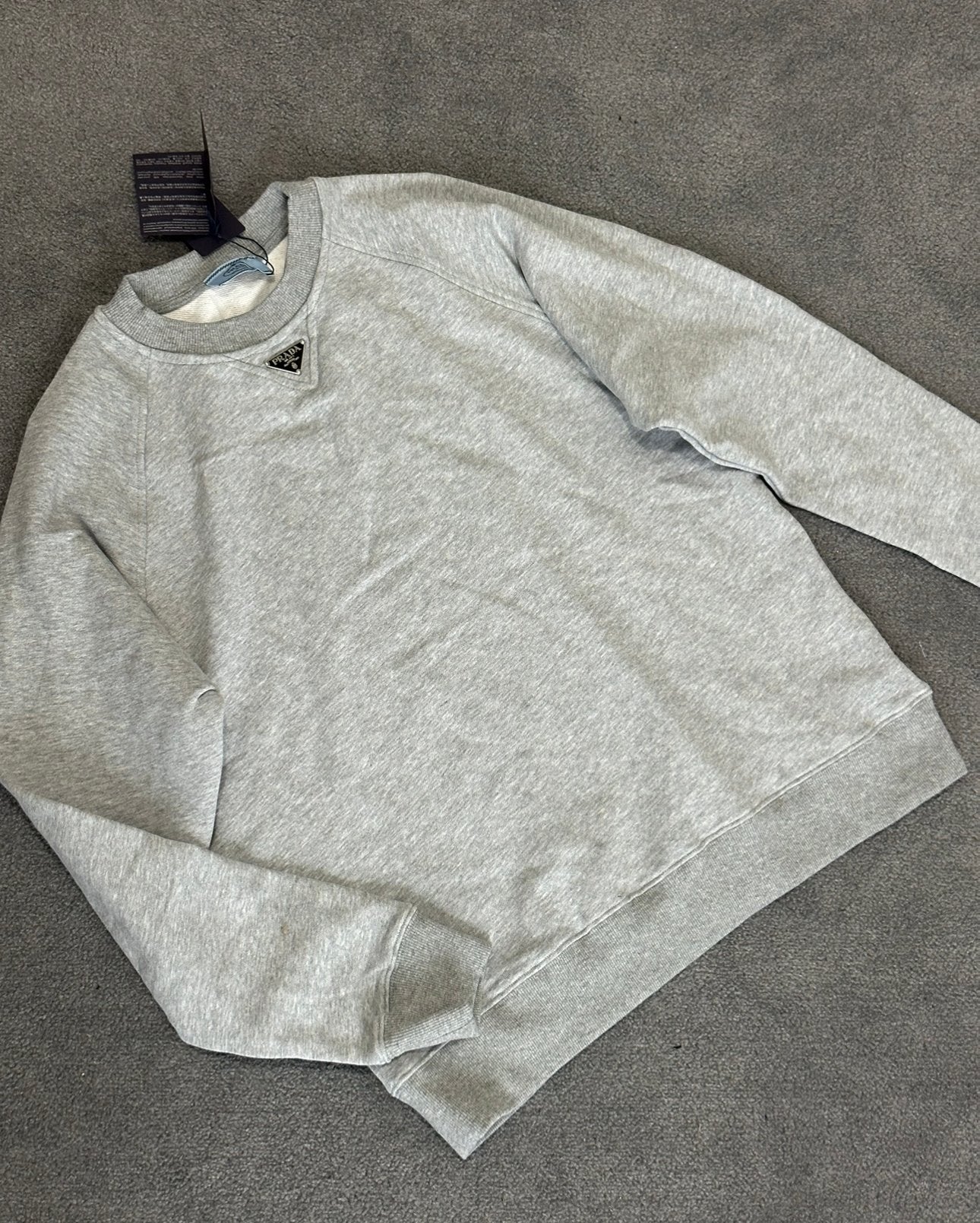 Prada | Prada jumper | Size M | Back View | yiodesigner.co.uk