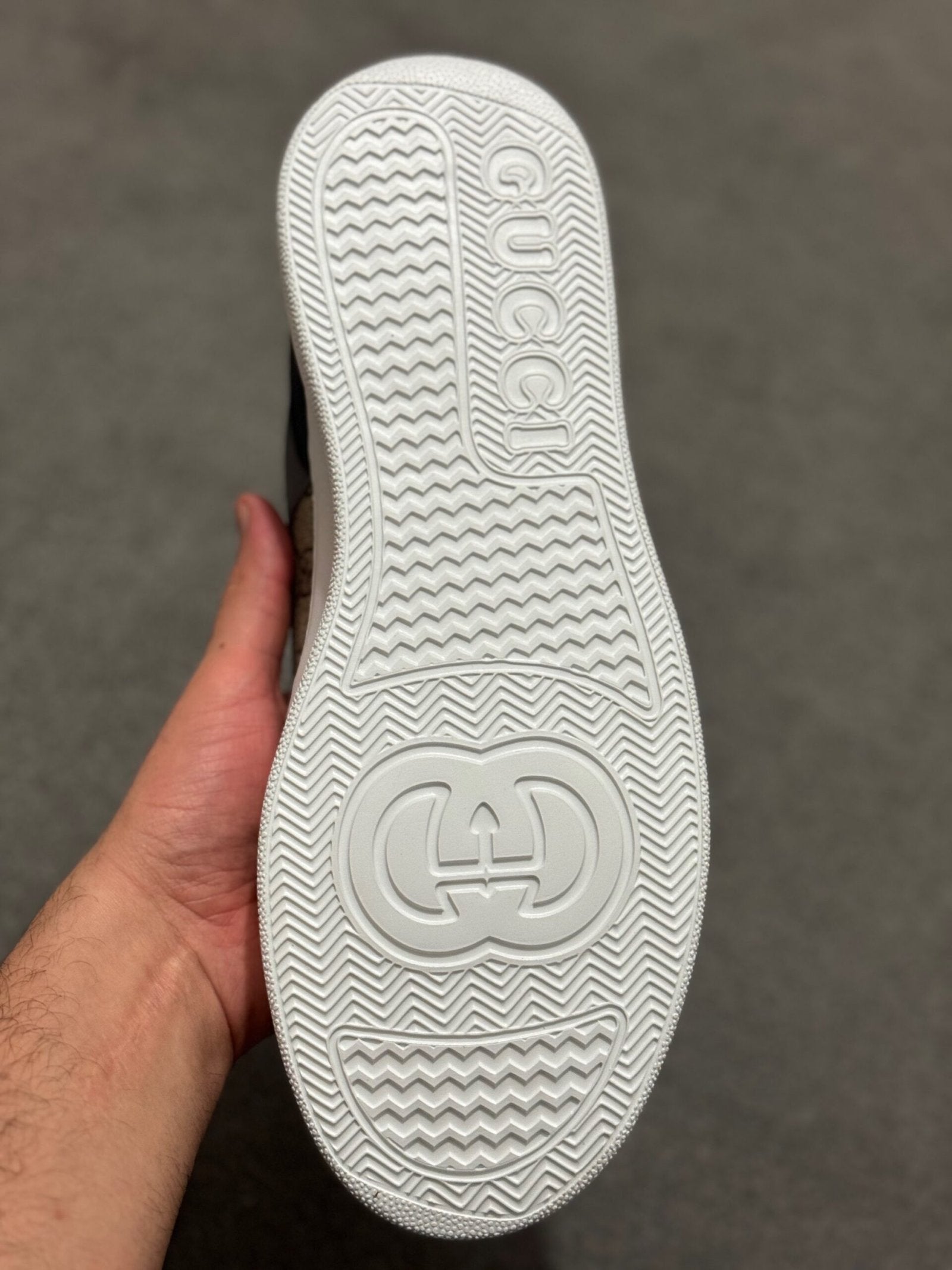 Gucci | Gucci sneaker | Label View | yiodesigner.co.uk