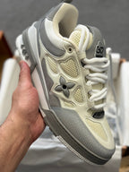 Louis Vuitton | Lv sneaker | Close-Up | yiodesigner.co.uk