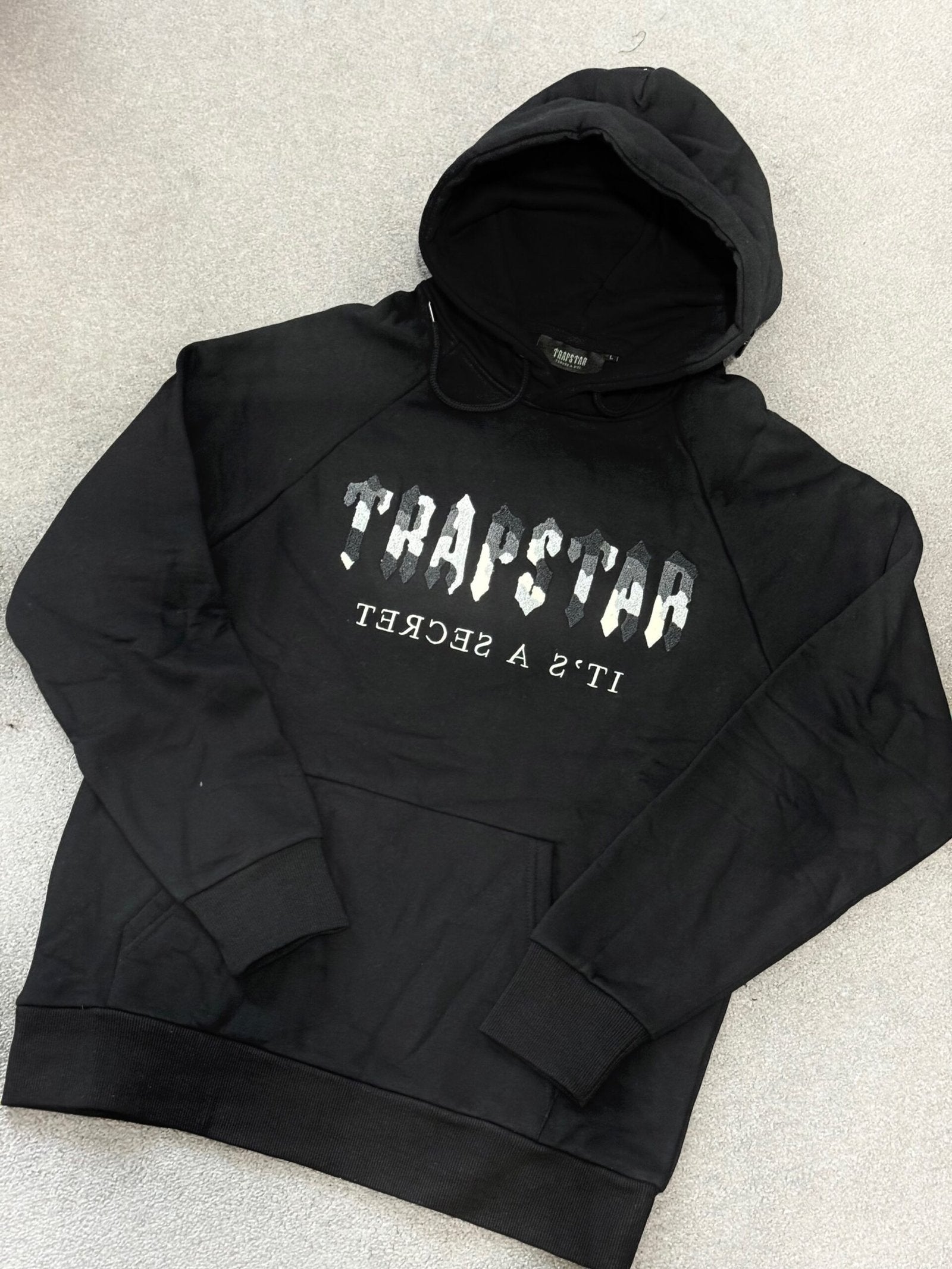 Trapstar | Trapstar hoody | Size XXL | yiodesigner.co.uk