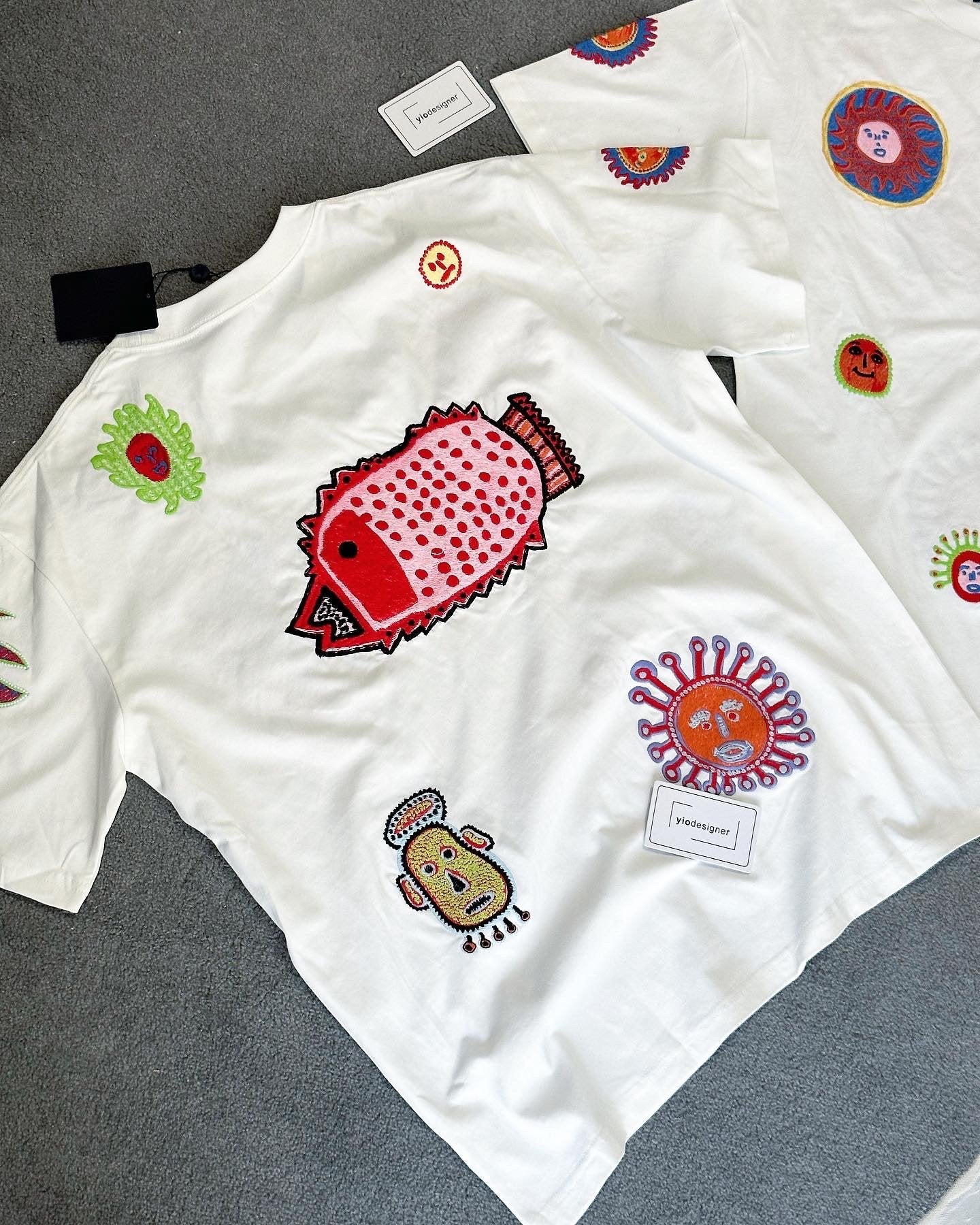Louis Vuitton | Lv t-shirt (oversize) | Label View | yiodesigner.co.uk