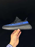 Yeezy | Yeezy v2 350 onyx | Size 8.5 | yiodesigner.co.uk