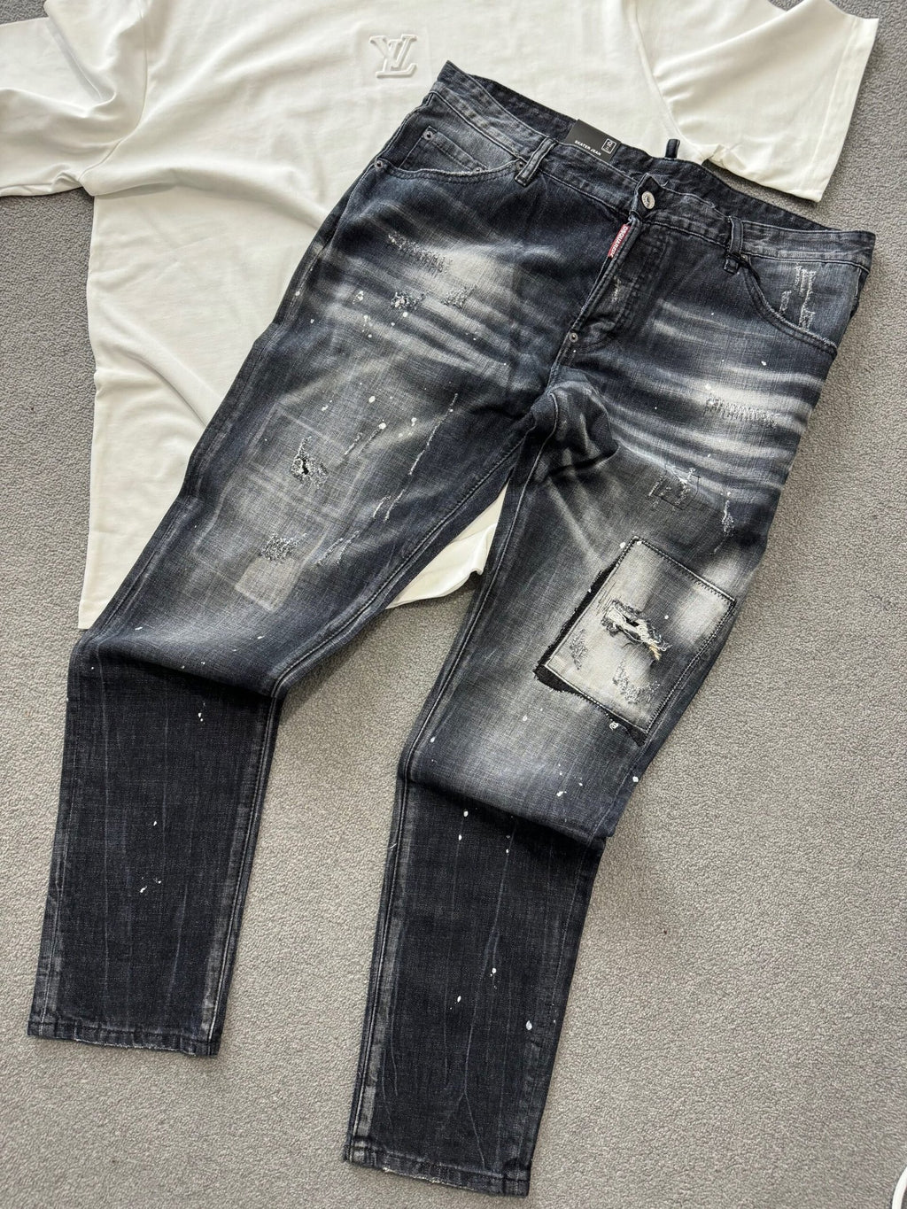 Dsquared² | Dsquared2 jeans | Size 34 | Back View | yiodesigner.co.uk