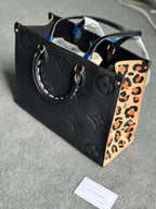 Louis Vuitton | Lv woman bag | Back View | yiodesigner.co.uk