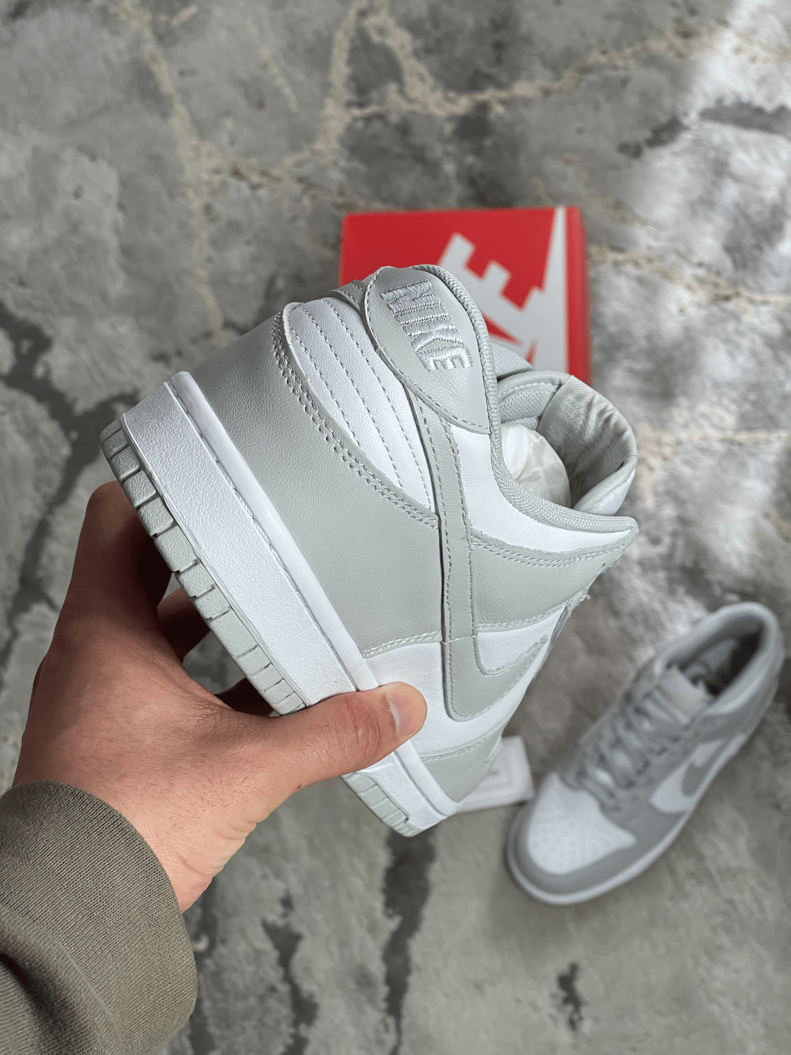 Nike | Nike dunk low grey fog | Side View | yiodesigner.co.uk