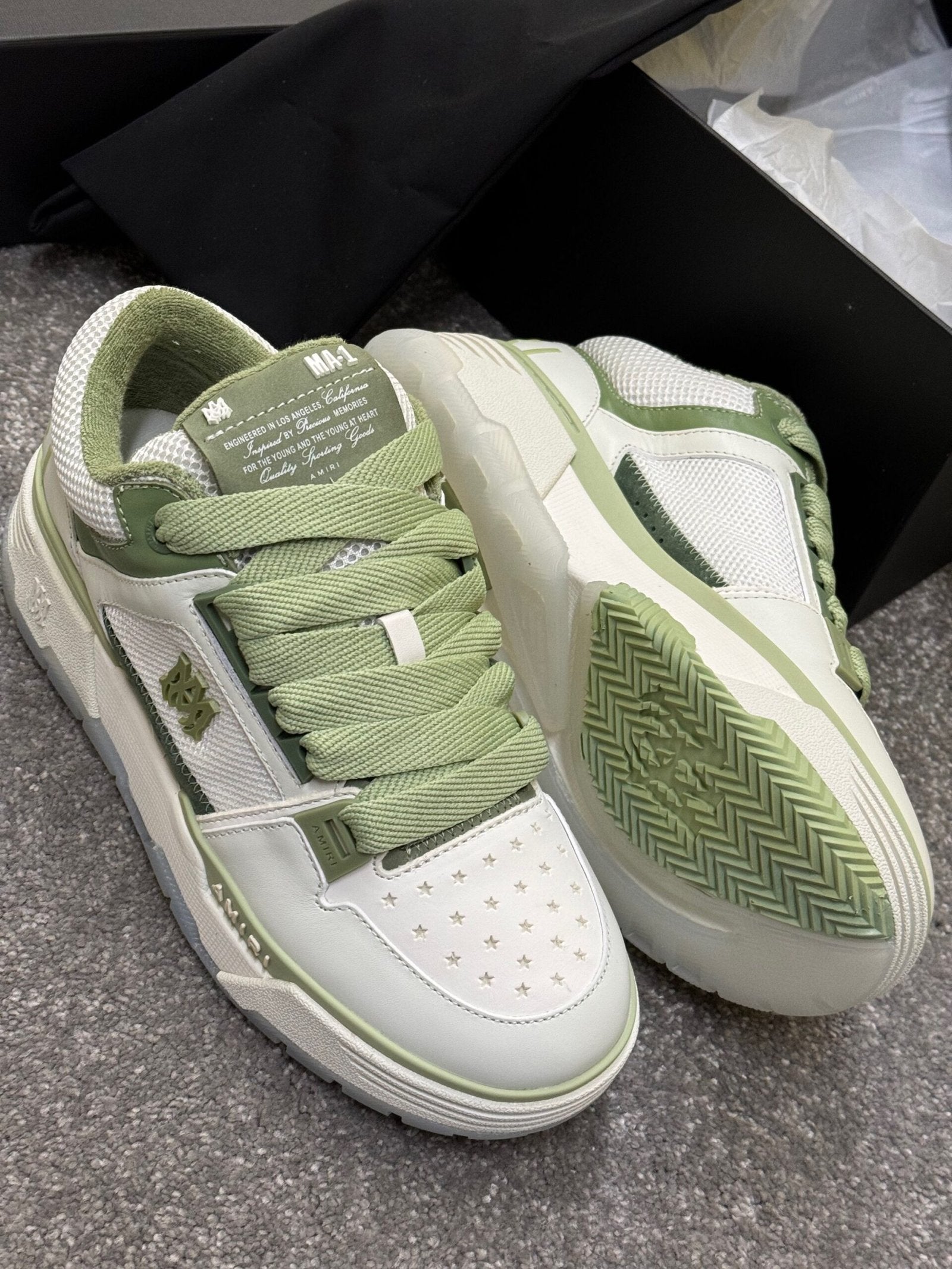 Amiri | Amiri sneaker | Size 7 | Front View | yiodesigner.co.uk