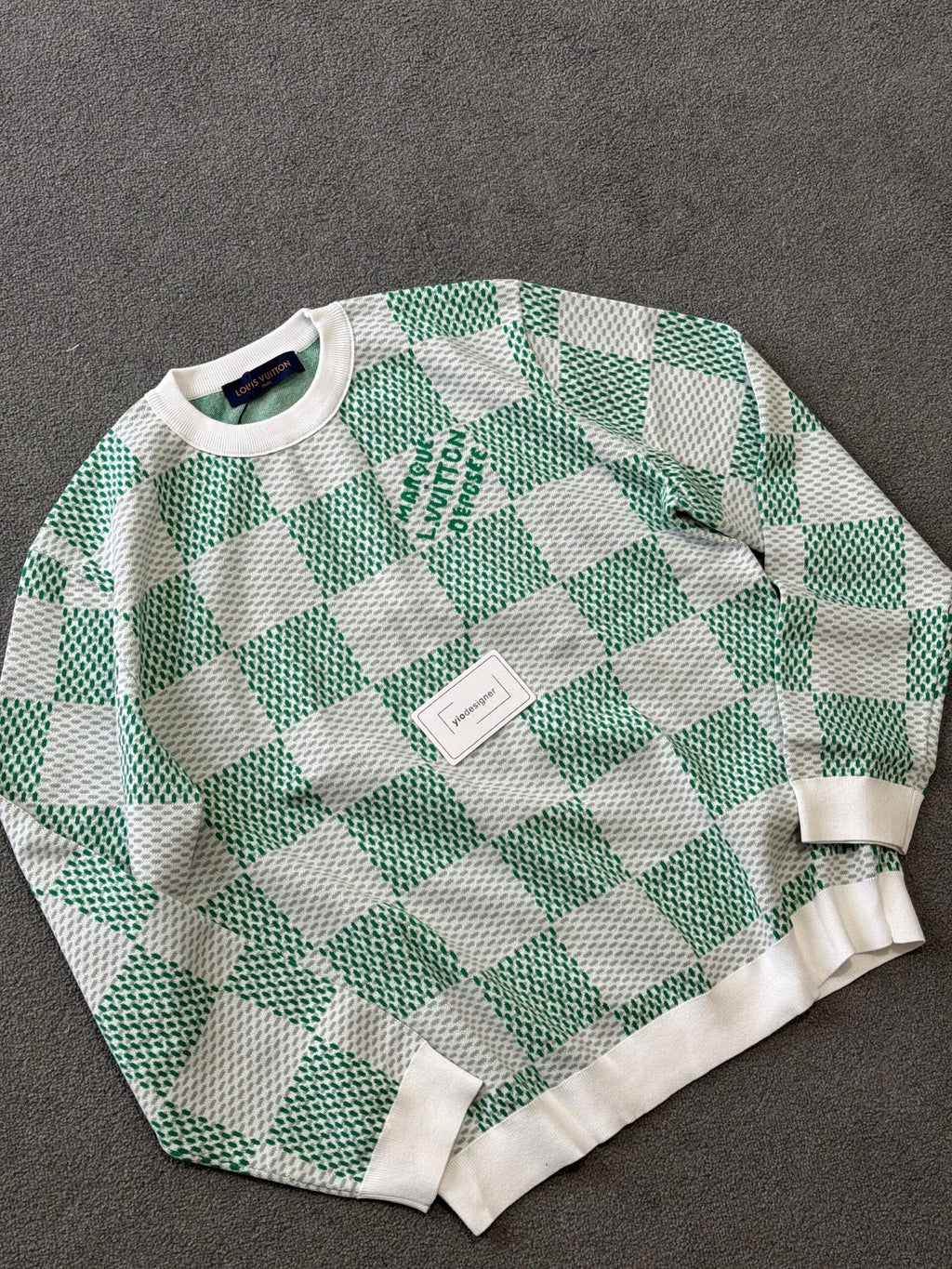 Louis Vuitton | Lv jumper | Detail Shot | yiodesigner.co.uk