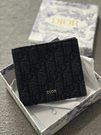 Dior | Dior wallet | Front View | yiodesigner.co.uk