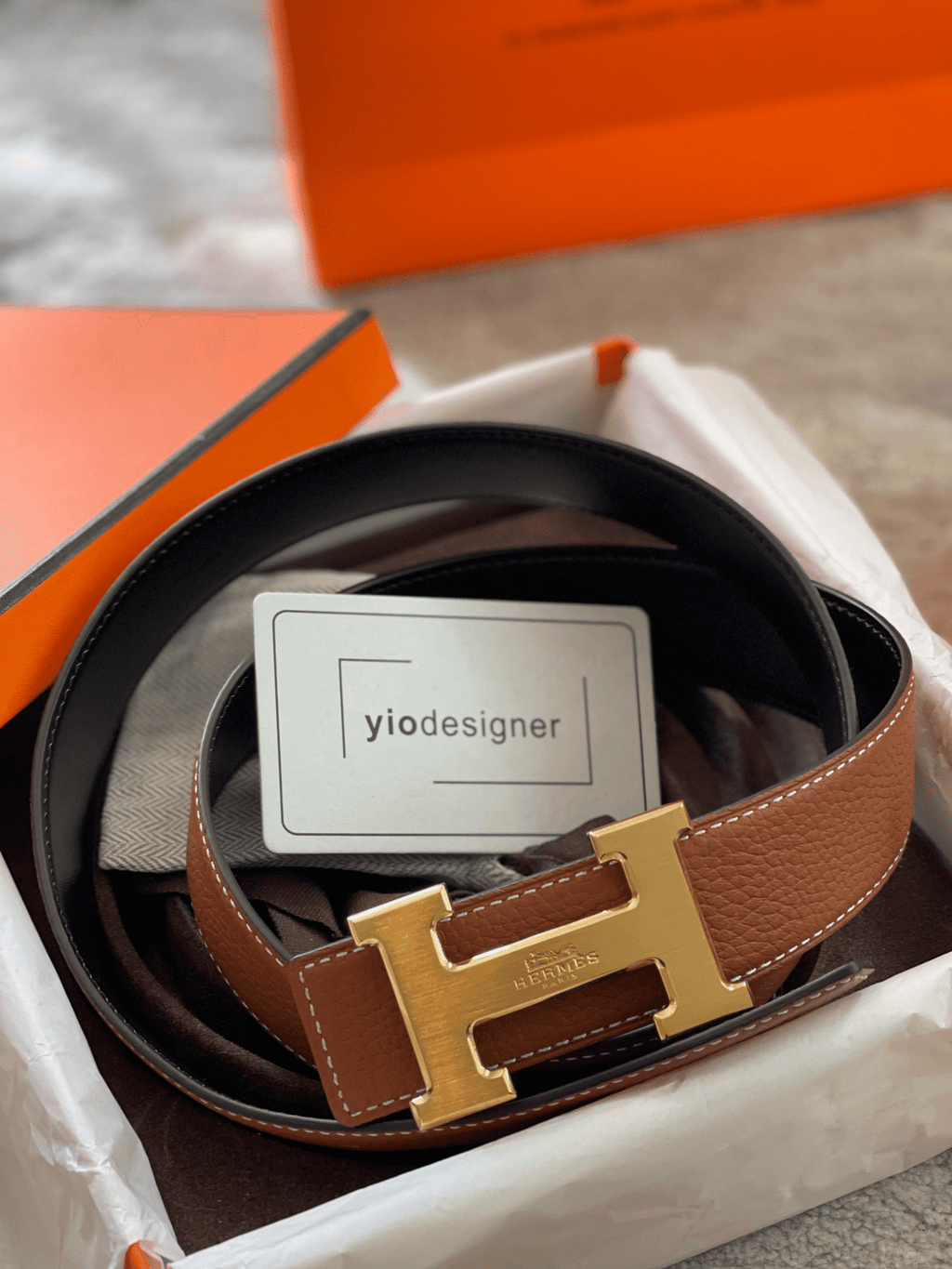 Hermes | Hermes woman belt | Side View | yiodesigner.co.uk
