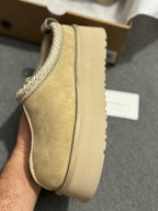 Ugg | Ugg slippers | Side View | yiodesigner.co.uk