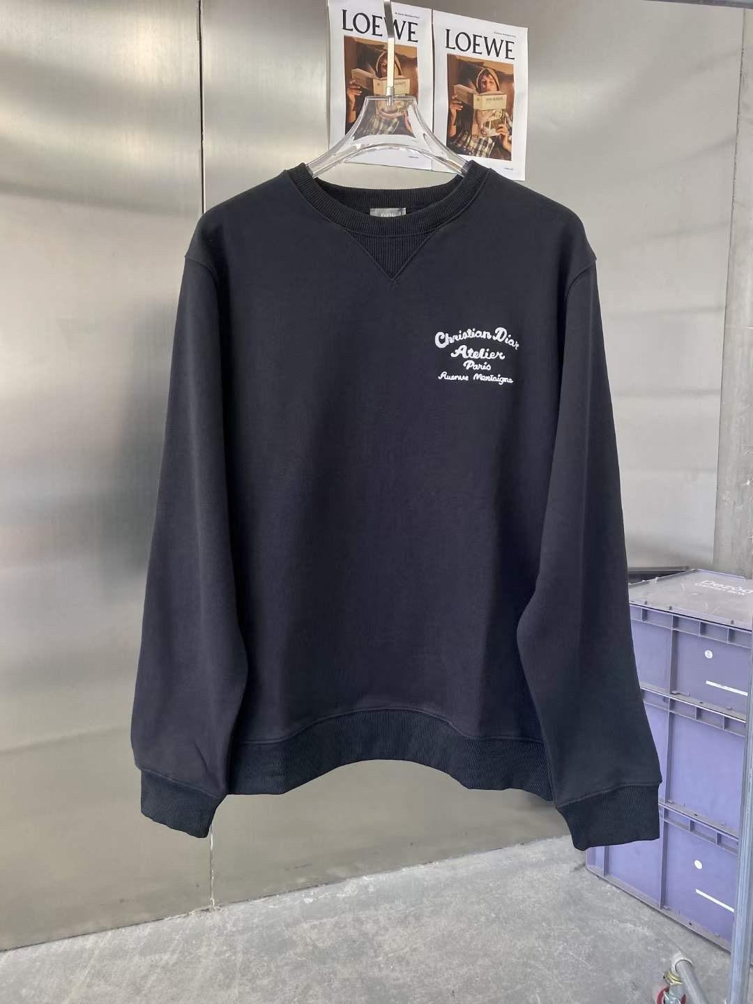Dior | Dior jumper | Size S | Back View | yiodesigner.co.uk