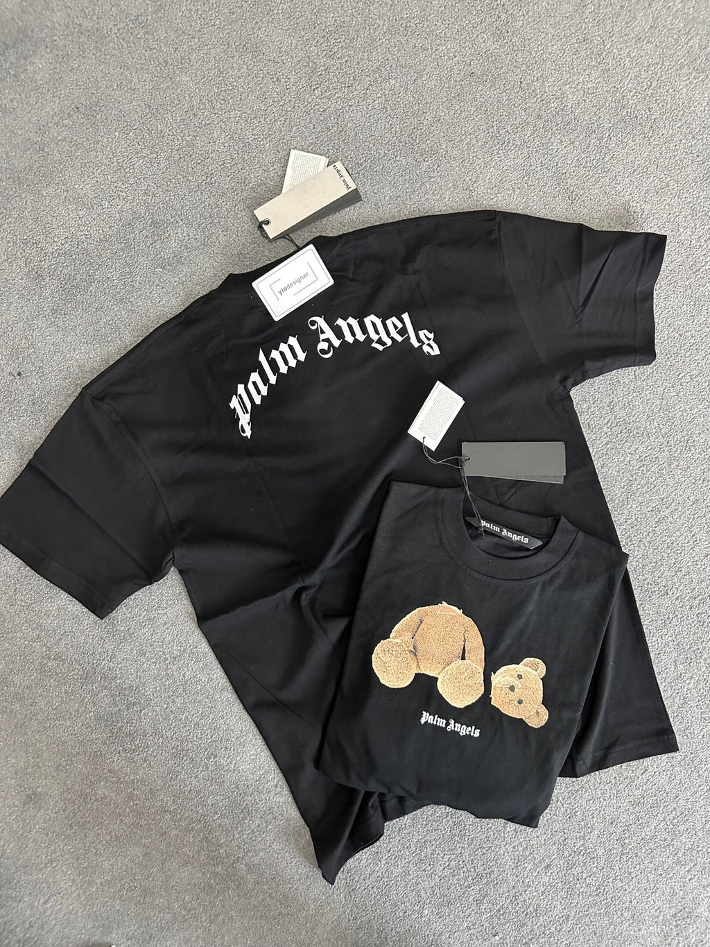 Palm Angels | Palm angels t-shirts  ( oversize ) | Detail Shot | yiodesigner.co.uk